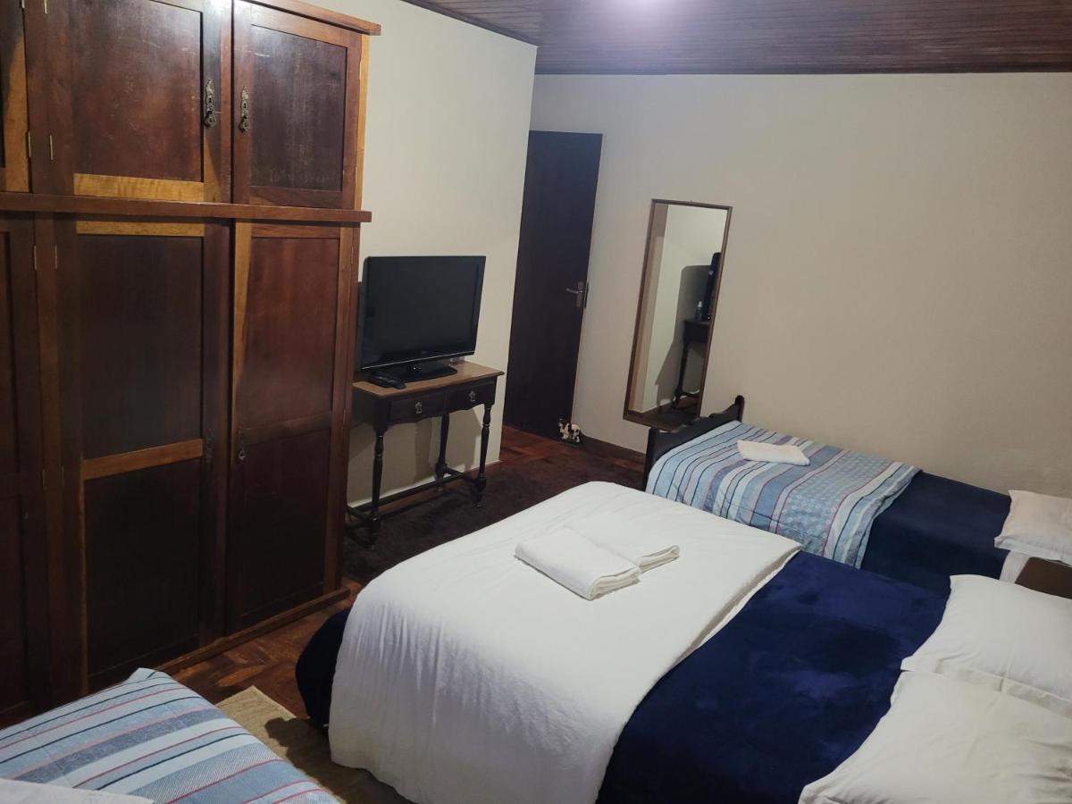 Casa Campos Val Luxo, Familia Pensão